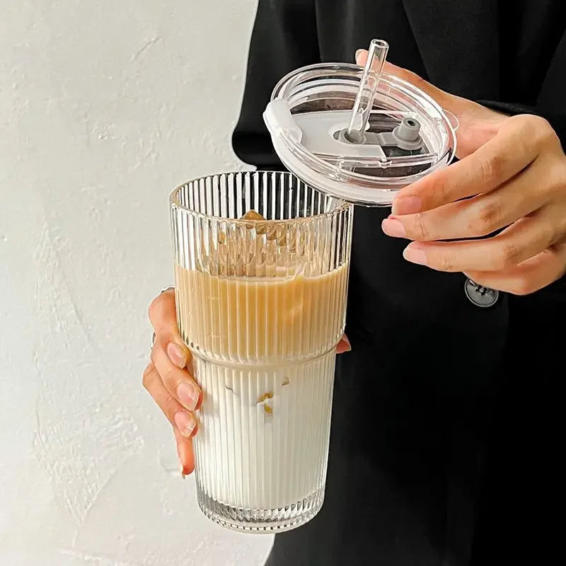 Glass Cup with Lid and Straw – Modern Style 600 ml